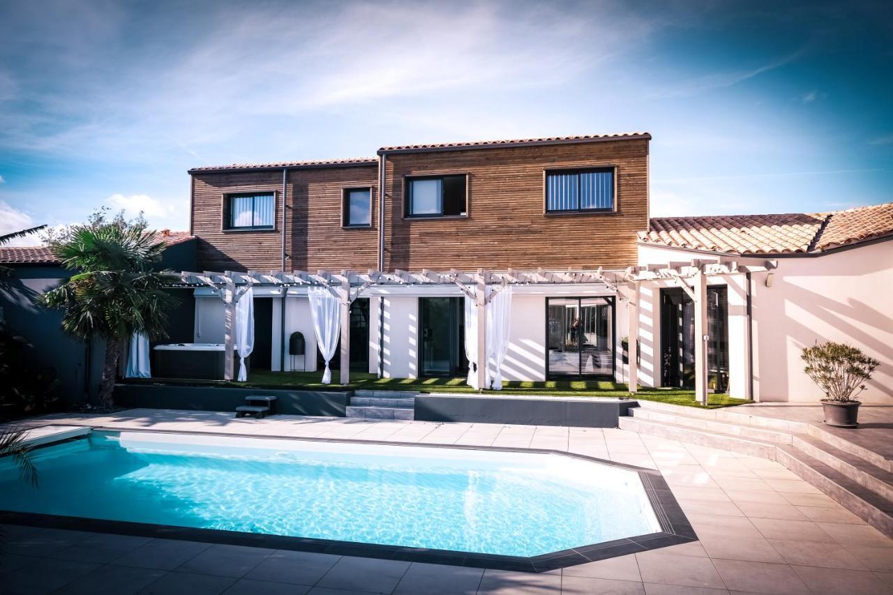 Suites By Aix Keys Avec Jacuzzi Privatif 5 Min Des Plages Fouras Saint-Laurent-de-la-Prée Buitenkant foto